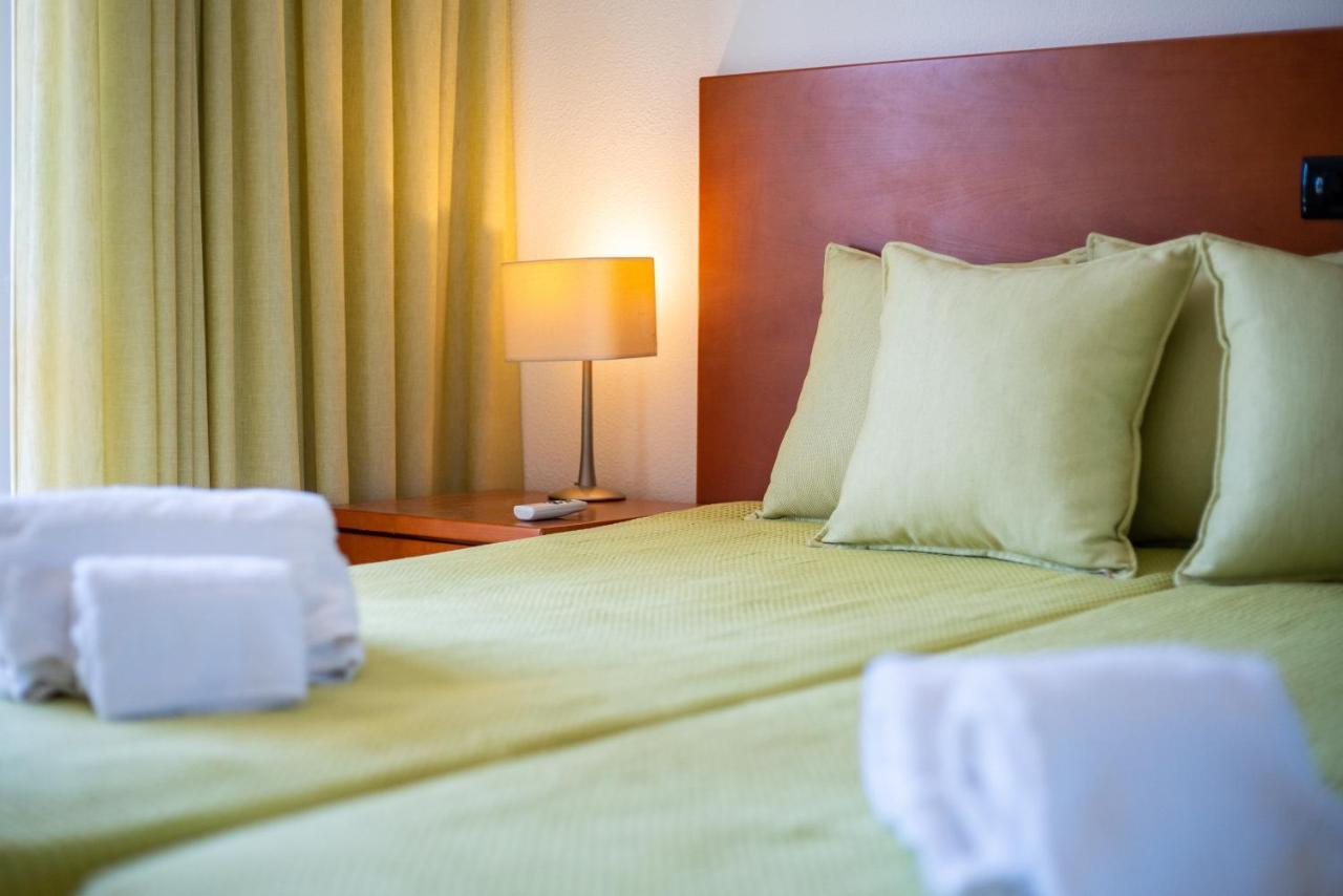 クアルテイラHost Wise - Bright Cozy Flats W Terrace & Poolアパートメント エクステリア 写真